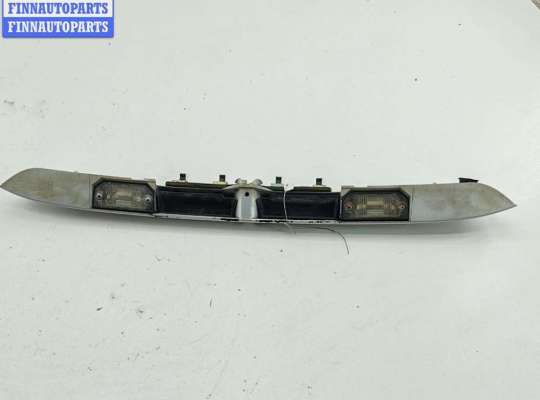 купить Накладка подсветки номера на Volkswagen Passat B5