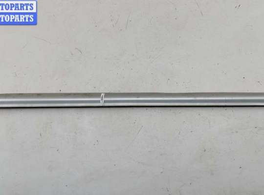 купить Молдинг двери передней правой на Audi A6 C5 (1997-2005)