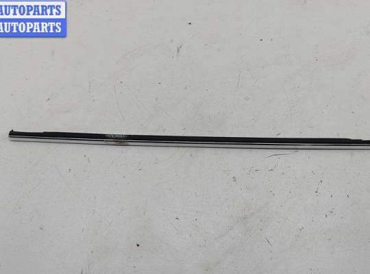 купить Молдинг стекла двери задней левой наружный на Volkswagen Passat B5+ (GP)