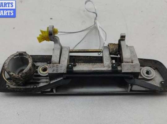 купить Ручка двери наружная передняя левая на Mitsubishi Galant (1996-2003)