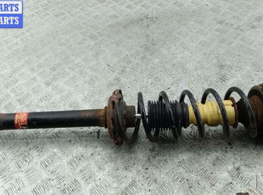 купить Стойка подвески задняя правая на Audi A4 B5 (1994-2001)