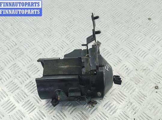 Кронштейн крепления OP2393659 на Opel Zafira B (2004-2014)
