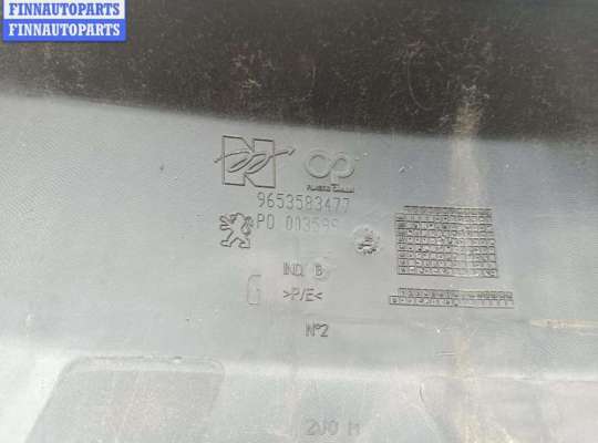 купить Молдинг бампера переднего на Peugeot 307