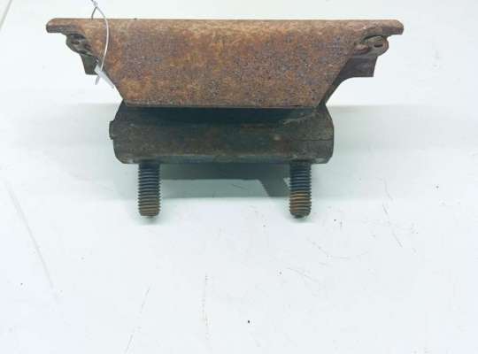 Подушка крепления КПП FO2185435 на Ford Explorer