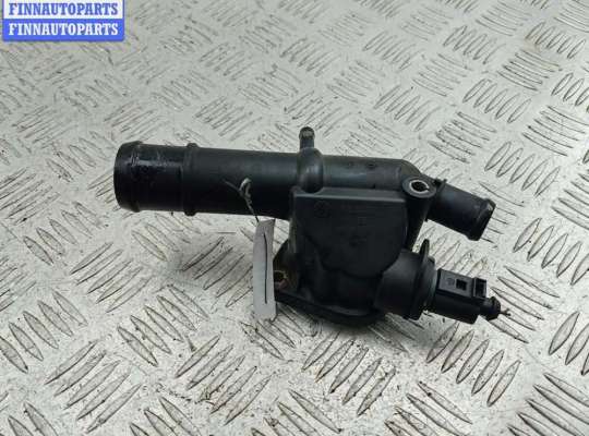 купить Фланец (тройник) системы охлаждения на Volkswagen Passat B6