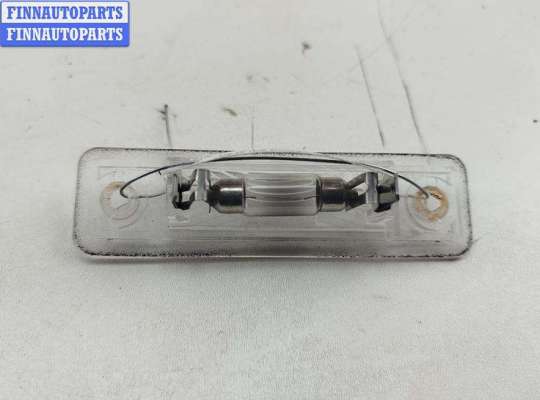 Планка подсветки номера на Opel Zafira A