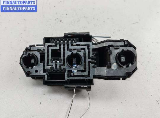 купить Плата фонаря заднего левого на Volkswagen Passat B4