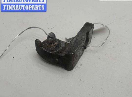 Петля двери передней правой VG2264228 на Volkswagen Passat B5+ (GP)