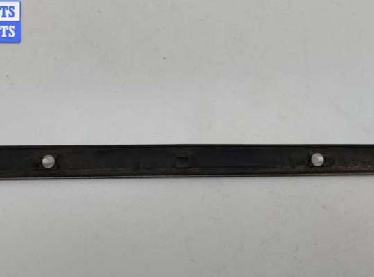 Молдинг на Peugeot 407