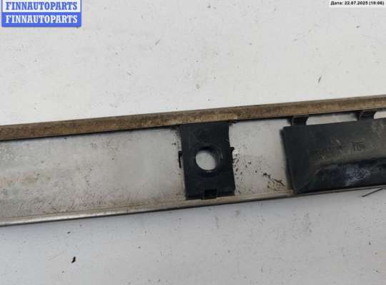 купить Молдинг крышки (двери) багажника на Opel Vectra C (2002-2008)