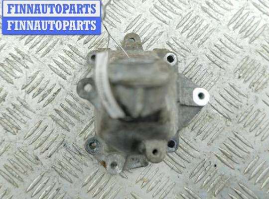 купить Кронштейн двигателя опорный на Mercedes C-Class W204 (2007-2015)