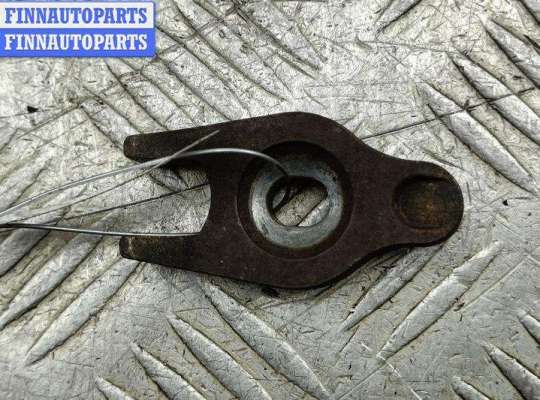 купить Скоба (кронштейн) крепления форсунки на Ford Transit/Tourneo Connect (2002-2013)