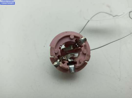 купить Патрон лампы фонаря на Mercedes S-Class W220 (1998-2005)