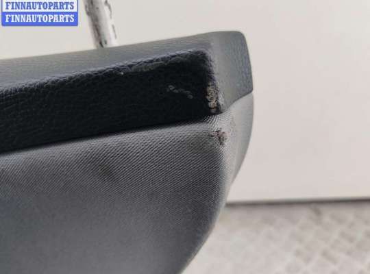 купить Обшивка двери задней правой (дверная карта) на Volkswagen Passat B6