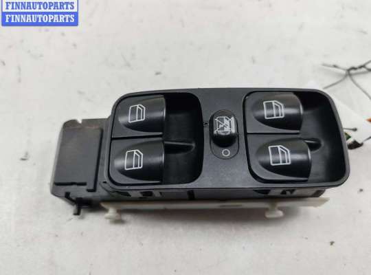 купить Блок кнопок управления стеклоподъемниками на Mercedes C-Class W203 (2000-2006)