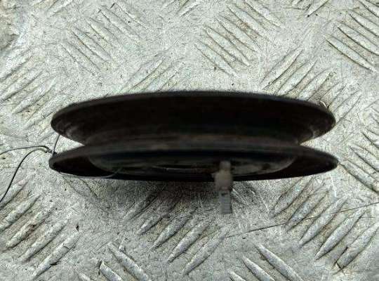 купить Шкив помпы на Volkswagen Passat B5