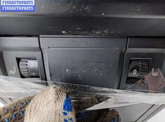 купить Подлокотник на Volkswagen Passat B6