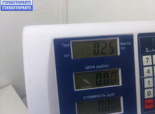 Решетка (заглушка) бампера на Volkswagen Touran I (1T)