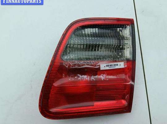 купить Фонарь крышки багажника правый на Mercedes E-Class W210 (1995-2002)