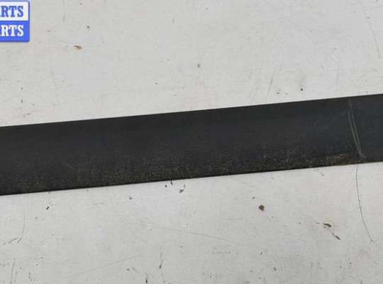 купить Молдинг двери задней правой на Skoda Fabia mk2 (5J)