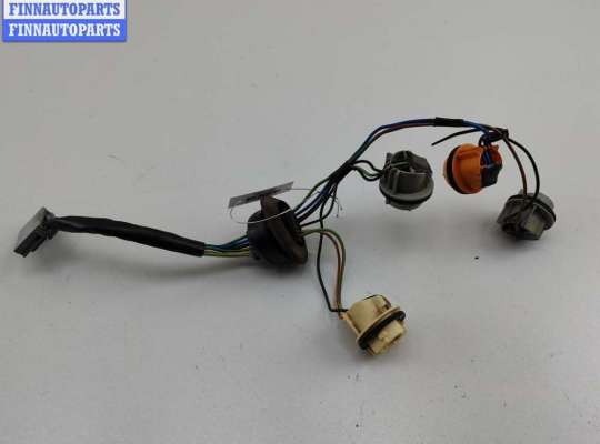 Патрон лампы фонаря FO1871560 на Ford Mondeo III (2000-2007)