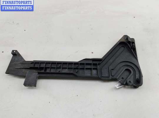 купить Кронштейн радиатора на BMW 3 E46 (1998-2006)