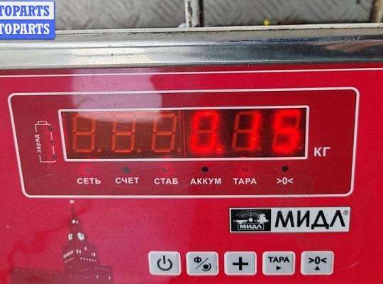 купить Молдинг стекла двери задней правой наружный на Volkswagen Passat B5