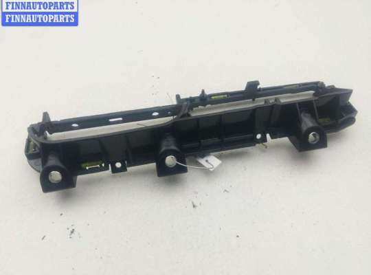 купить Ручка двери внутренняя передняя левая на Volkswagen Passat B5