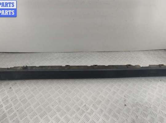 Накладка на порог наружная левая OP2393063 на Opel Astra G (1998-2004)