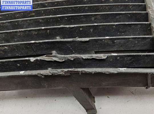 купить Рамка фары противотуманной левой на Audi A6 C5 (1997-2005)