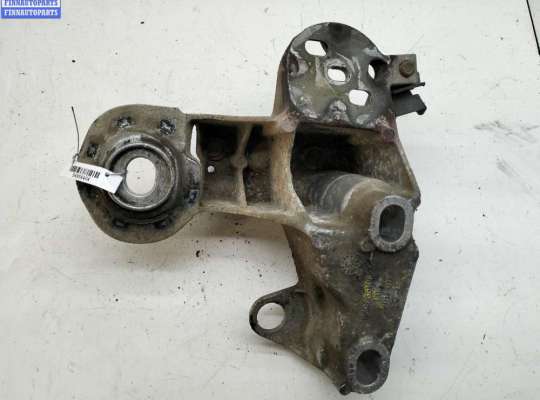 купить Крепление втулки стабилизатора переднего на Volkswagen Passat B5