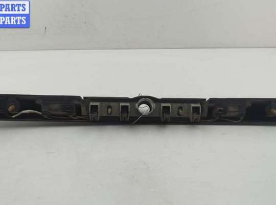 купить Накладка подсветки номера на Volkswagen Passat B5