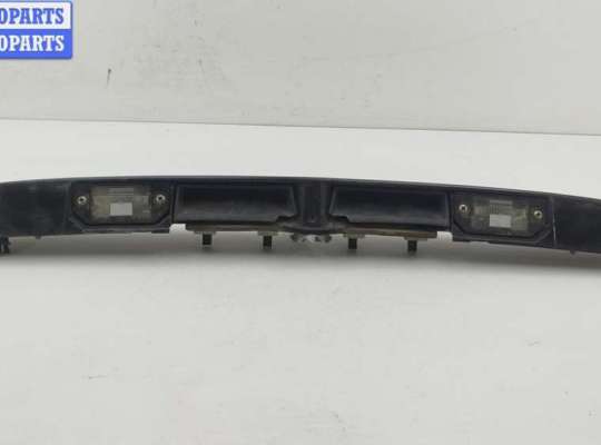 купить Накладка подсветки номера на Volkswagen Passat B5