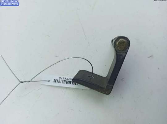 купить Петля крышки (двери) багажника на Opel Zafira A (1999-2005)