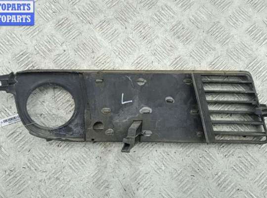 купить Рамка фары противотуманной левой на Audi A6 C5 (1997-2005)