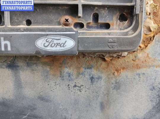 купить Дверь задняя распашная левая на Dacia (Renault) Logan