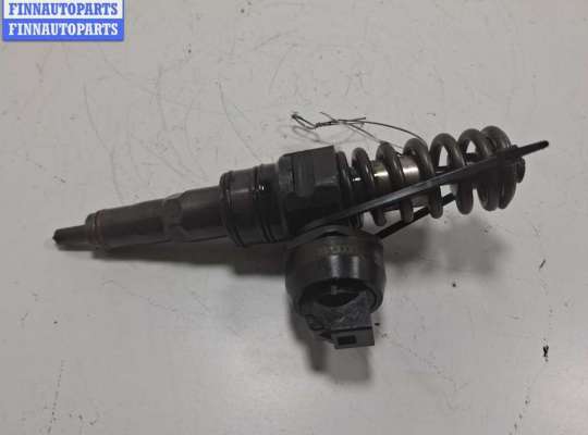 купить Форсунка топливная на Volkswagen Passat B6