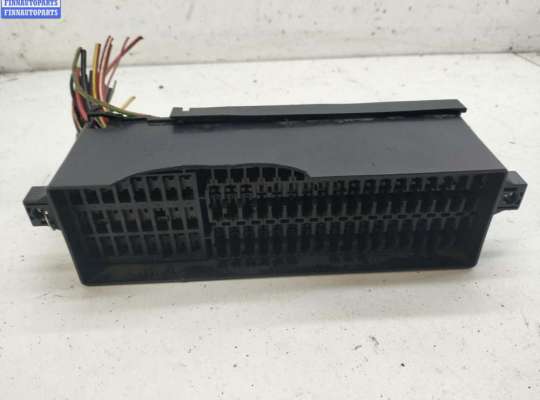 купить Блок предохранителей на Volkswagen Touran