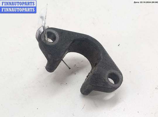 Скоба (кронштейн) крепления форсунки BM2475954 на BMW 3 E46 (1998-2006)