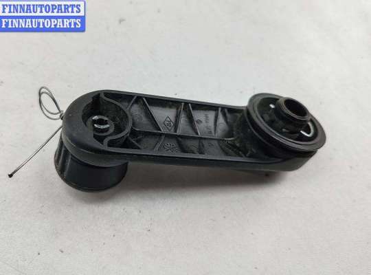 купить Ручка стеклоподъемника на Dacia (Renault) Sandero I (2008-2012)