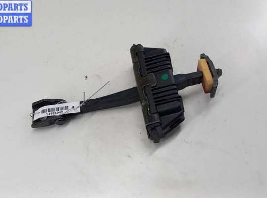 купить Ограничитель открывания двери задней на BMW 5 E60/E61 (2003-2010)