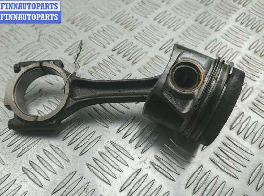 Поршневая группа (поршень, шатун) на Volkswagen Passat B7 (36)