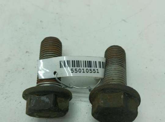 Болт крепления VG2521620 на Volkswagen Touran