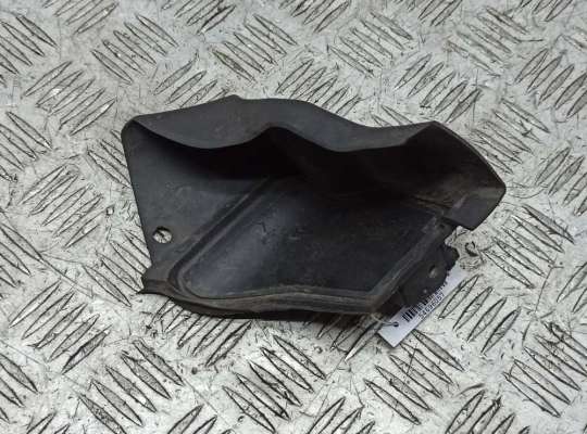 Купить Пластик моторного отсека на BMW 3 E90/E91/E92/E93 (2005-2013) Пластик моторного отсека BM2397931 на BMW 3 E90/E91/E92/E93 (2005-2013)