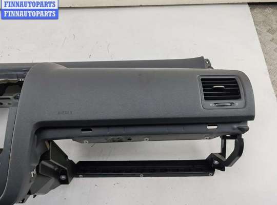 купить Панель приборная (торпедо) на Volkswagen Golf-5