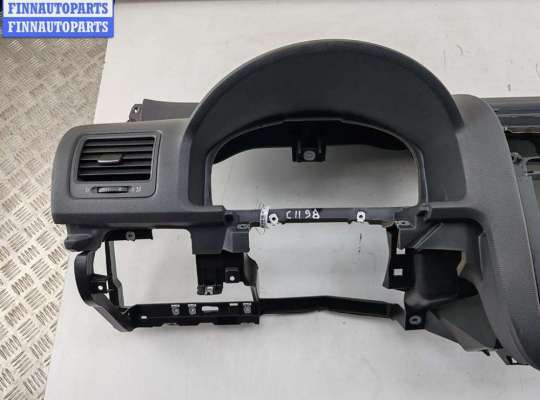 купить Панель приборная (торпедо) на Volkswagen Golf-5