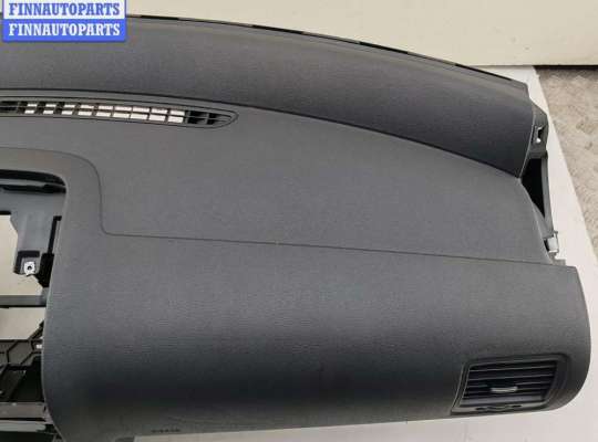 купить Панель приборная (торпедо) на Volkswagen Golf-5