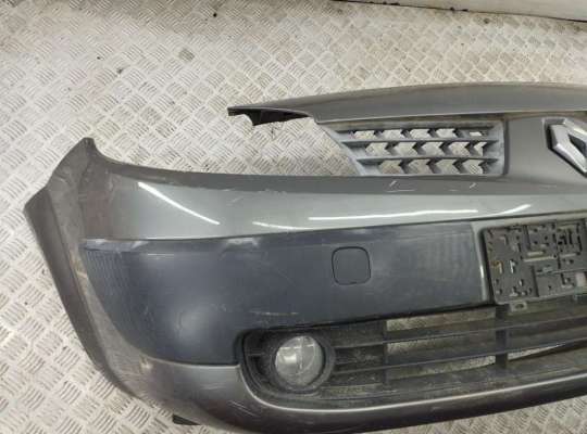 купить Бампер передний на Renault Scenic II (2003-2009)