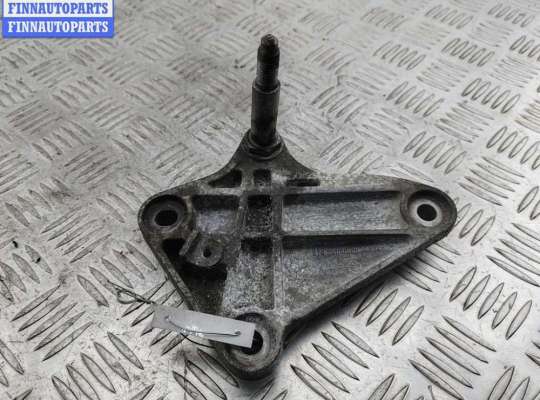 купить Кронштейн КПП опорный на Renault Scenic I (1996-2003)