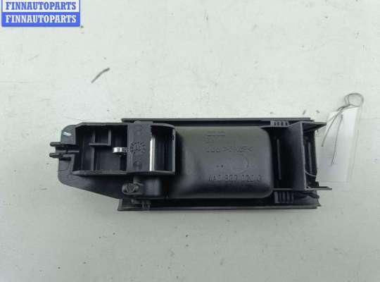 купить Ручка двери внутренняя передняя правая на Audi 100 C4 (1991-1994)